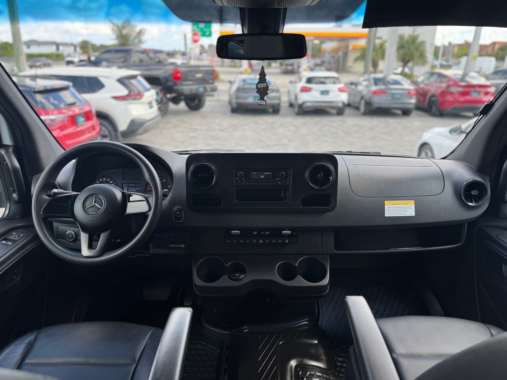 2020 Mercedes-Benz Sprinter Image 12