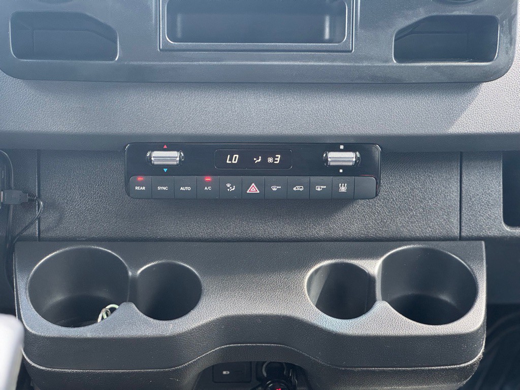 2020 Mercedes-Benz Sprinter Image 17