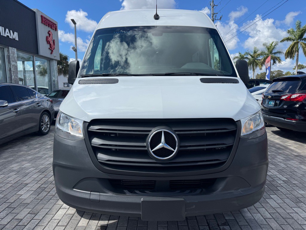 2020 Mercedes-Benz Sprinter Image 3