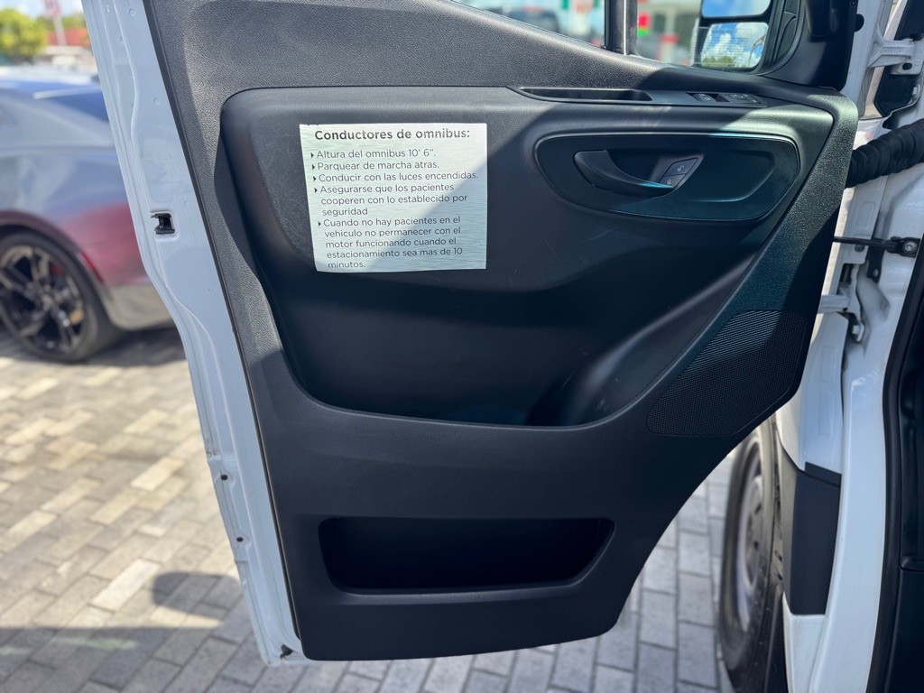 2020 Mercedes-Benz Sprinter Image 11