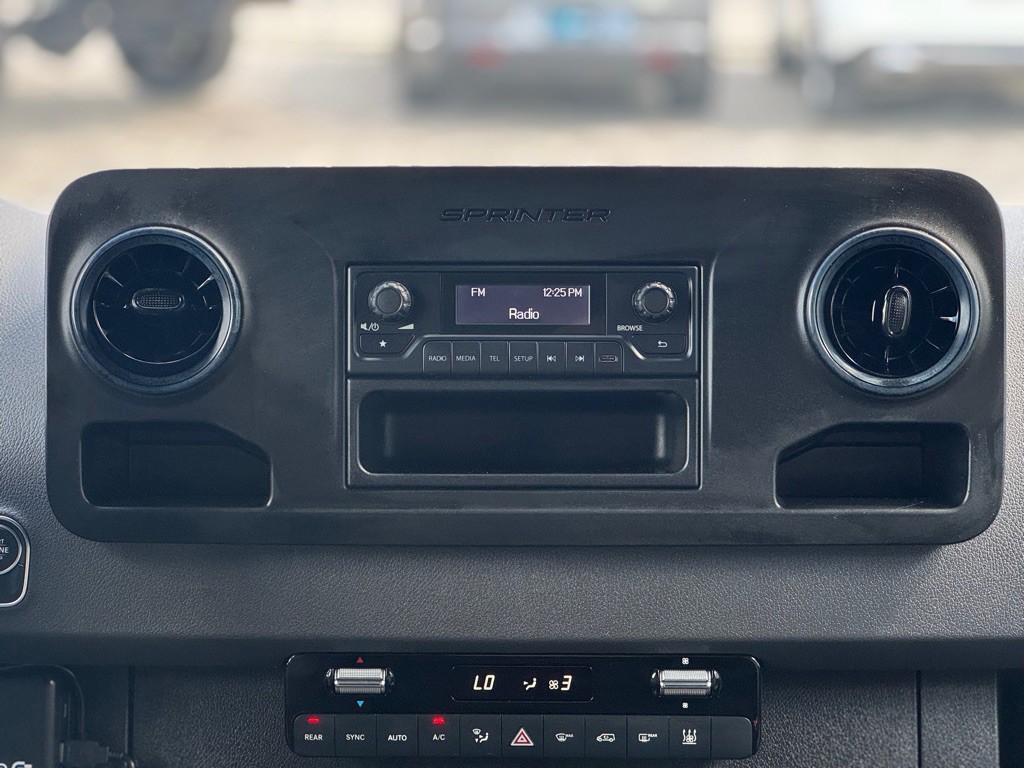 2020 Mercedes-Benz Sprinter Image 16