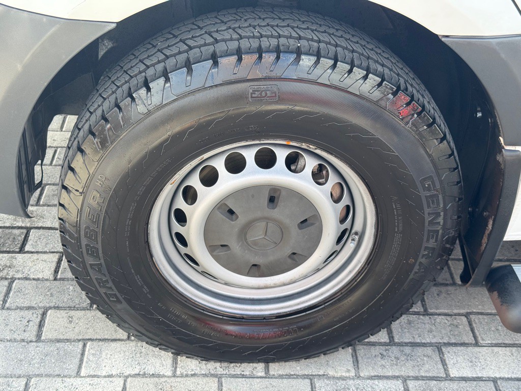 2020 Mercedes-Benz Sprinter Image 25