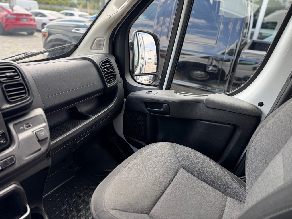 2023 RAM Promaster Image 16