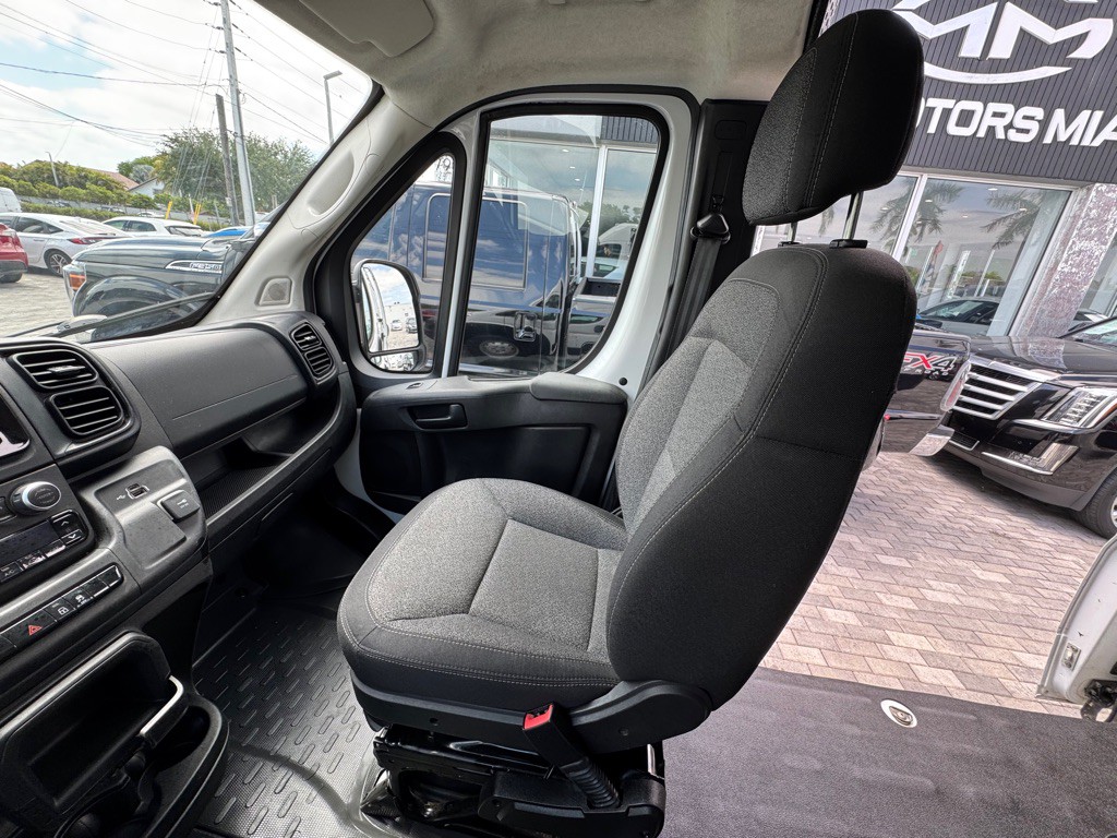 2023 RAM Promaster Image 17