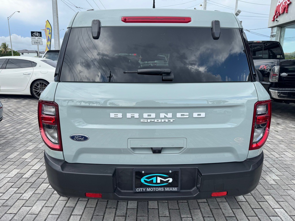 2023 Ford Bronco Image 6
