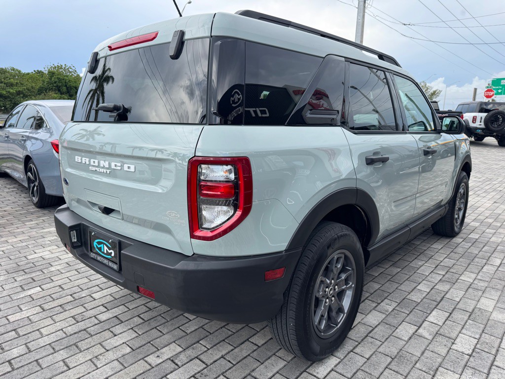 2023 Ford Bronco Image 9