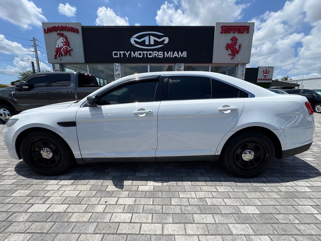 2017 Ford Taurus Image 5