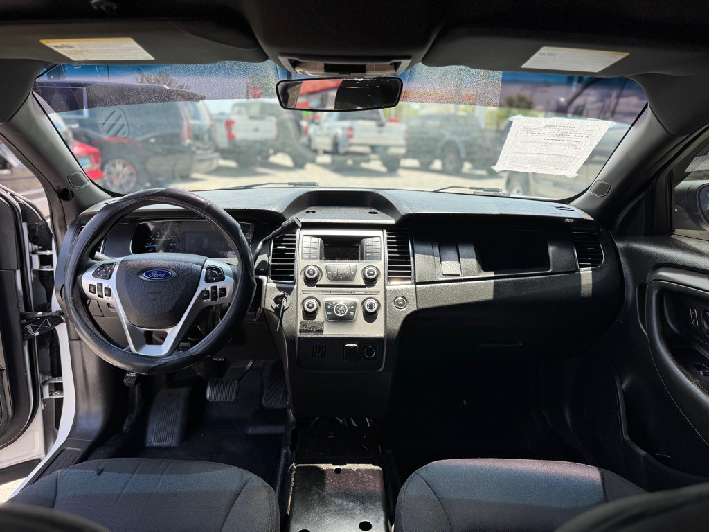 2017 Ford Taurus Image 11