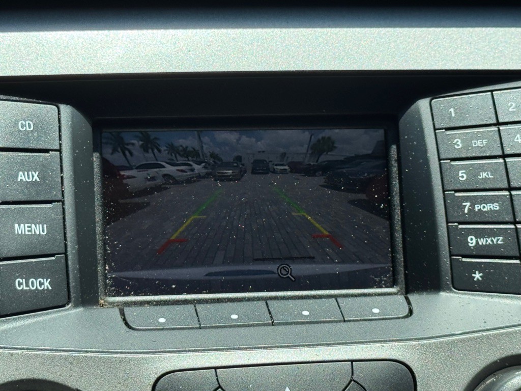 2017 Ford Taurus Image 14