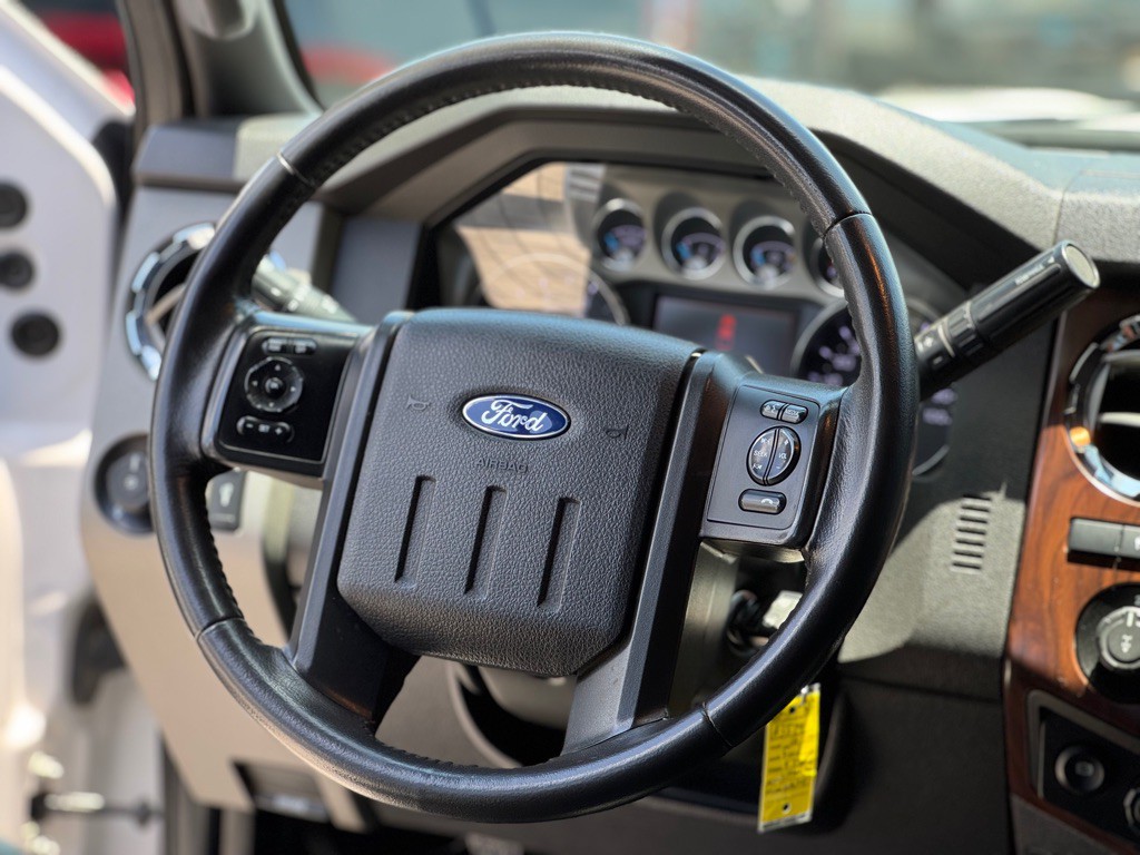 2016 Ford F-350 Image 12