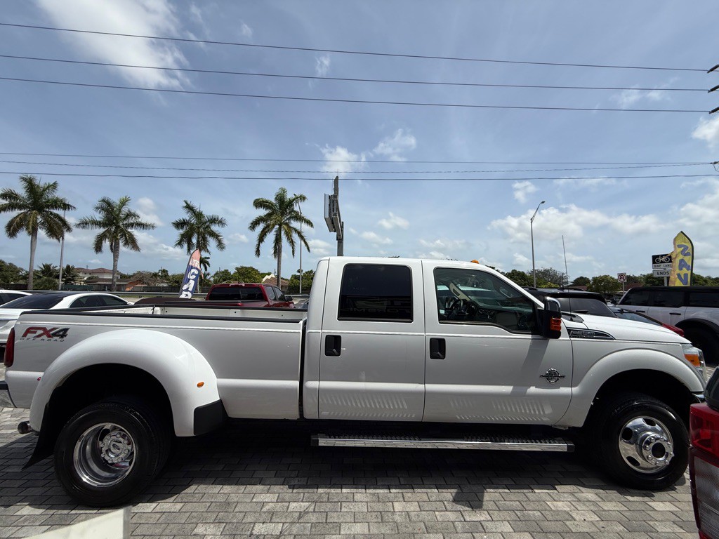 2015 Ford F-350 Image 9