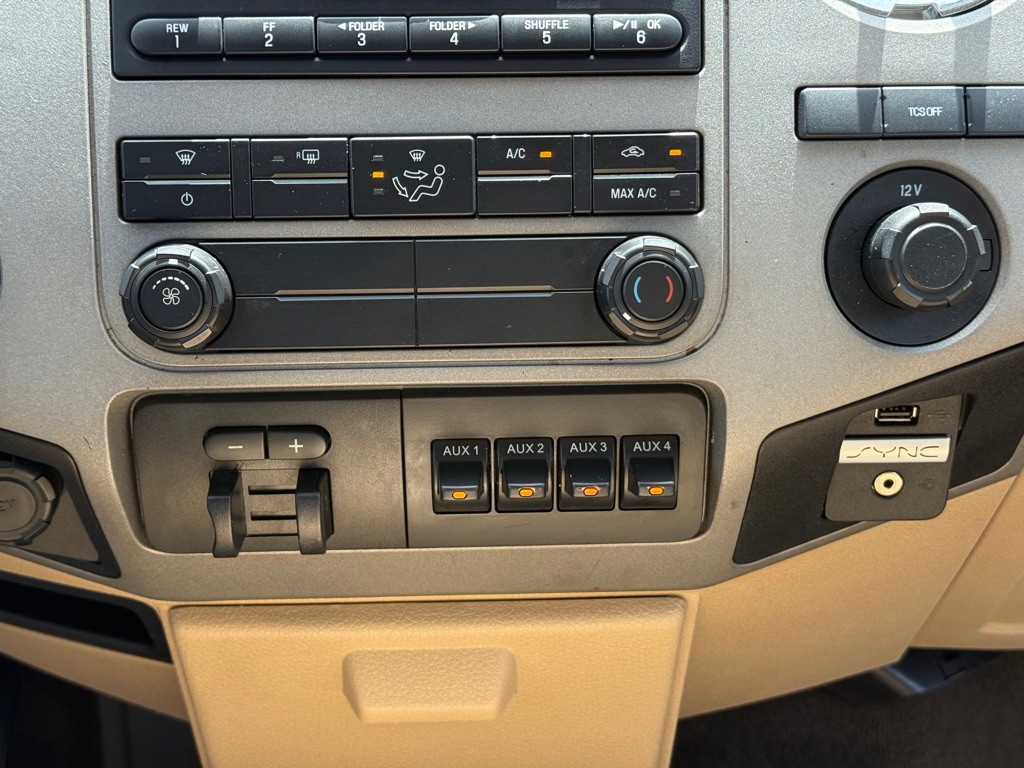 2015 Ford F-350 Image 19