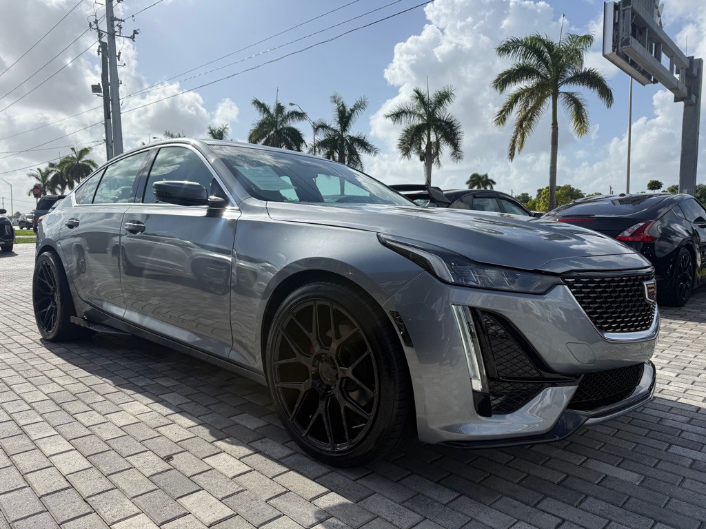 2023 Cadillac CT5 Image 1