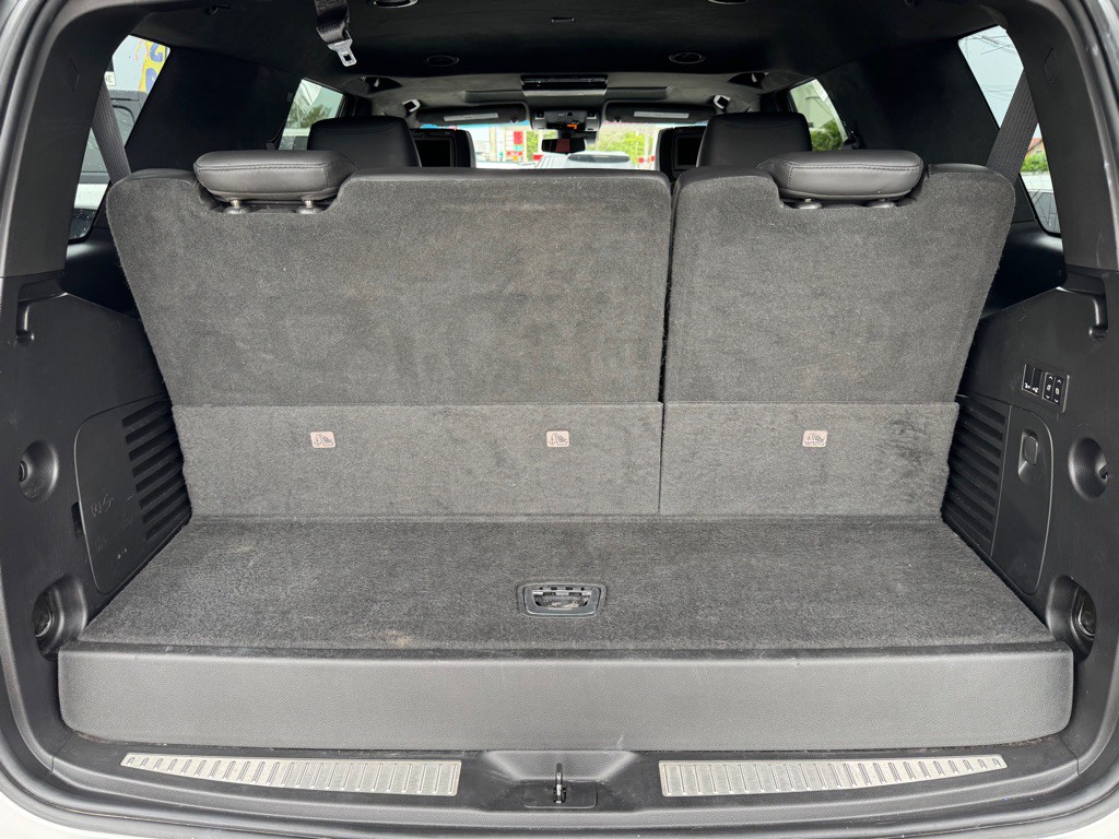2019 Cadillac Escalade Image 8