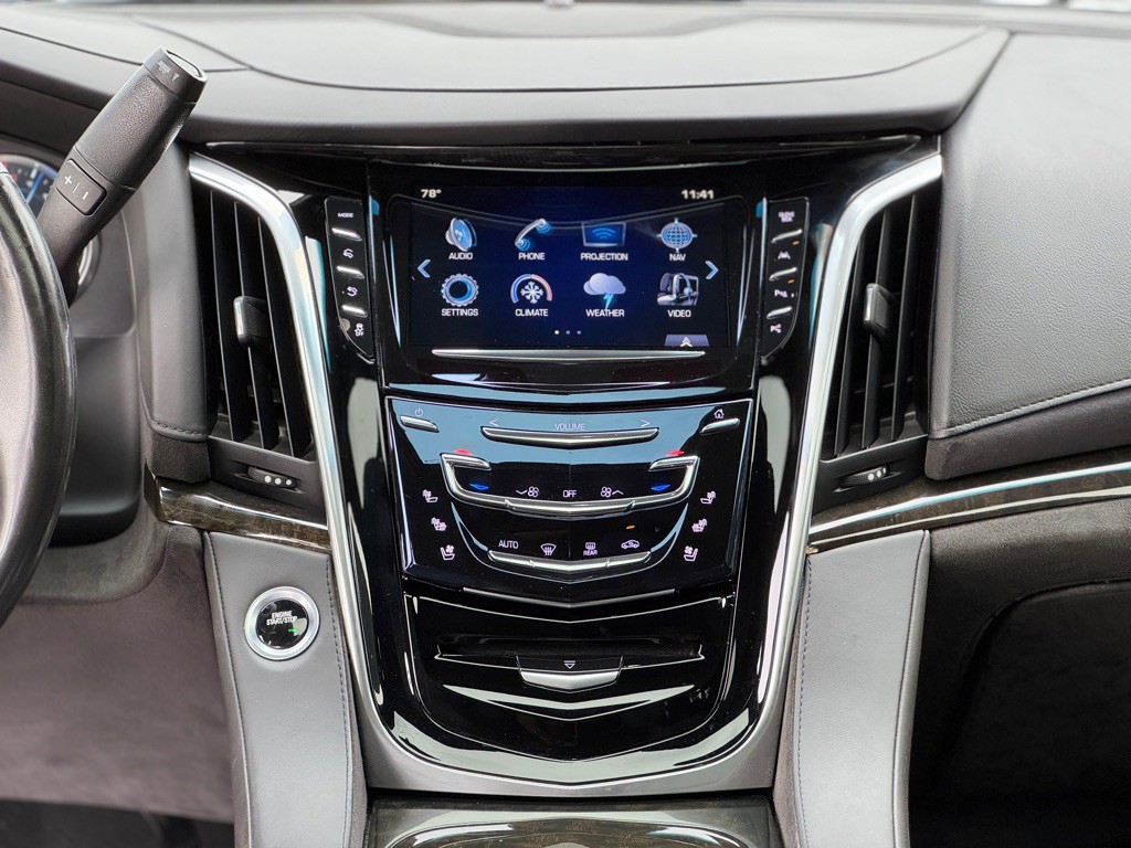 2019 Cadillac Escalade Image 16
