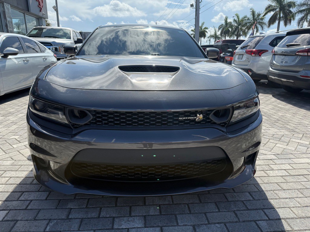 2020 Dodge Charger Image 2