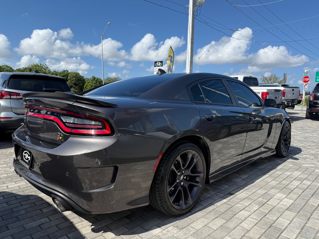 2020 Dodge Charger Image 9