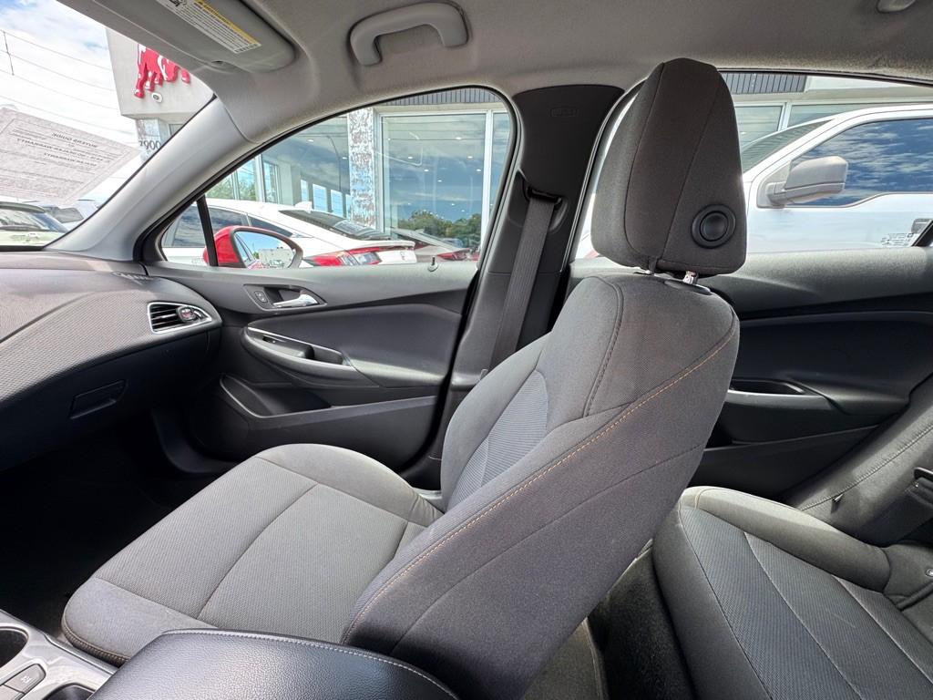 2019 Chevrolet Cruze Image 19