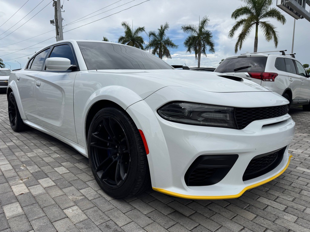2022 Dodge Charger Image 1