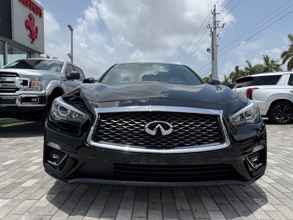 2023 INFINITI Q50 Image 2