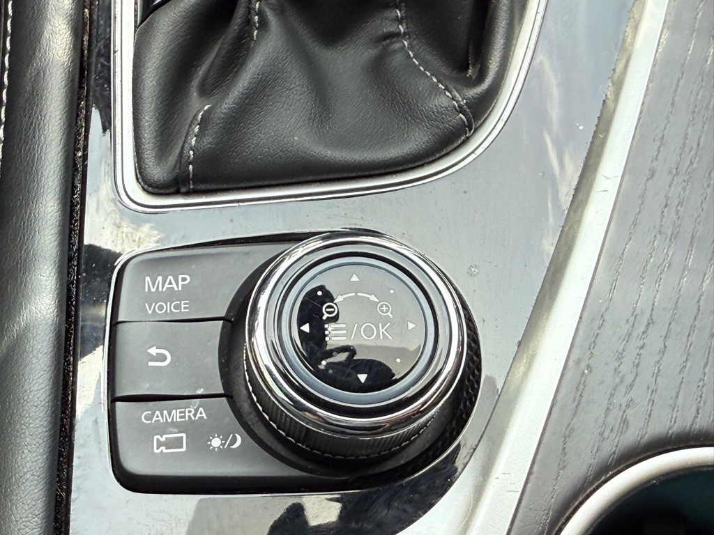 2023 INFINITI Q50 Image 32