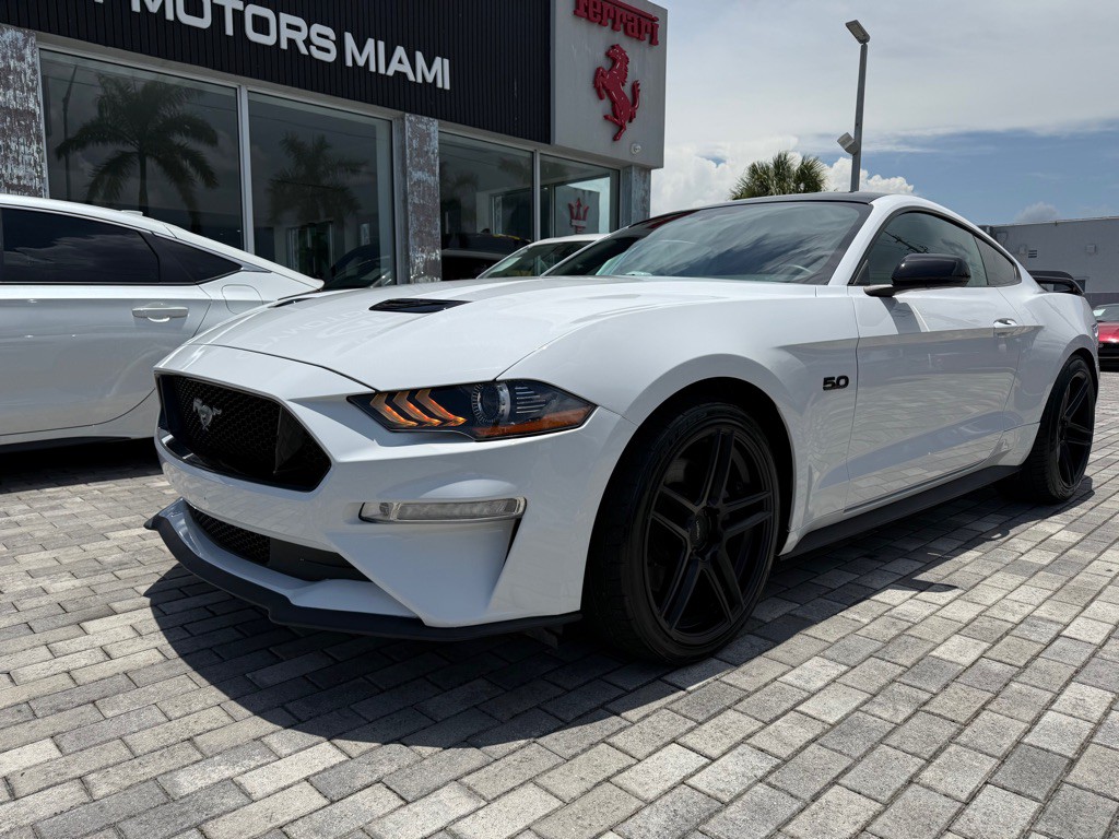 2020 Ford Mustang Image 3