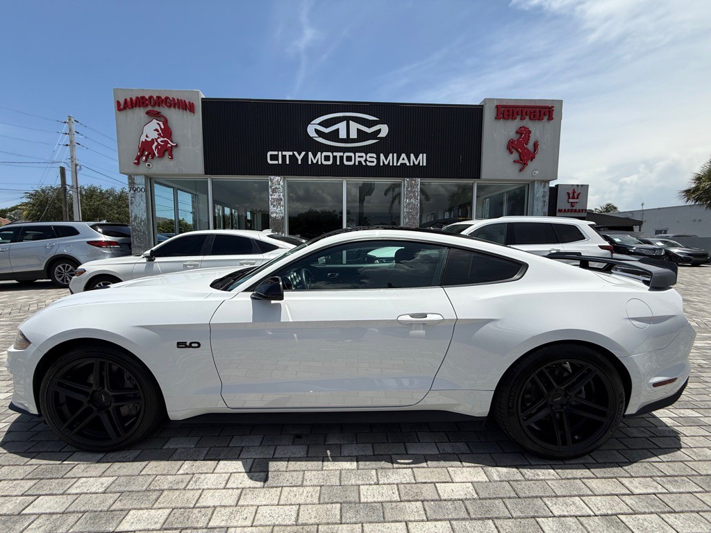 2020 Ford Mustang Image 4