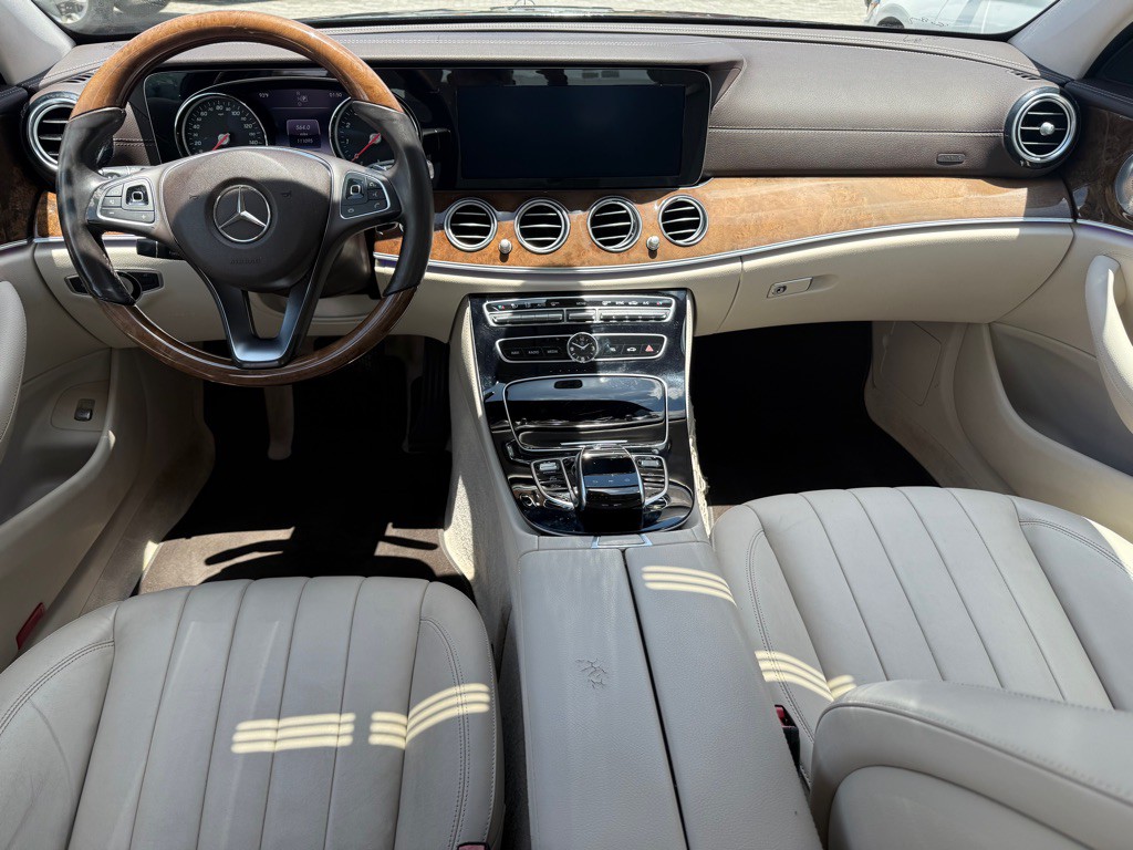 2017 Mercedes-Benz E-Class Image 16