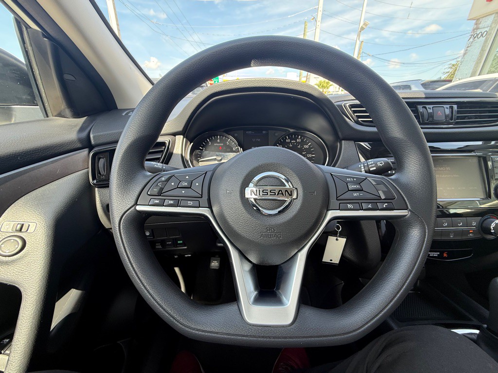 2021 Nissan Rogue Image 10