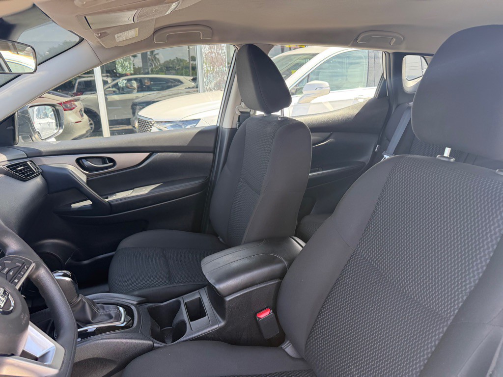 2021 Nissan Rogue Image 12