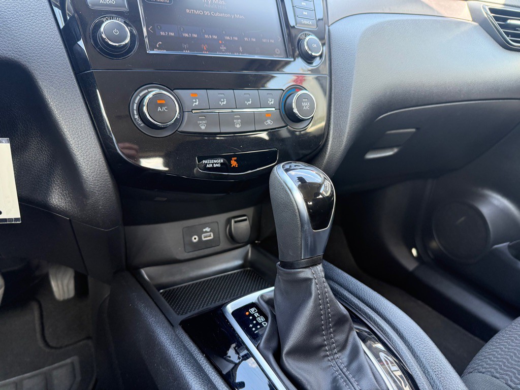 2021 Nissan Rogue Image 22