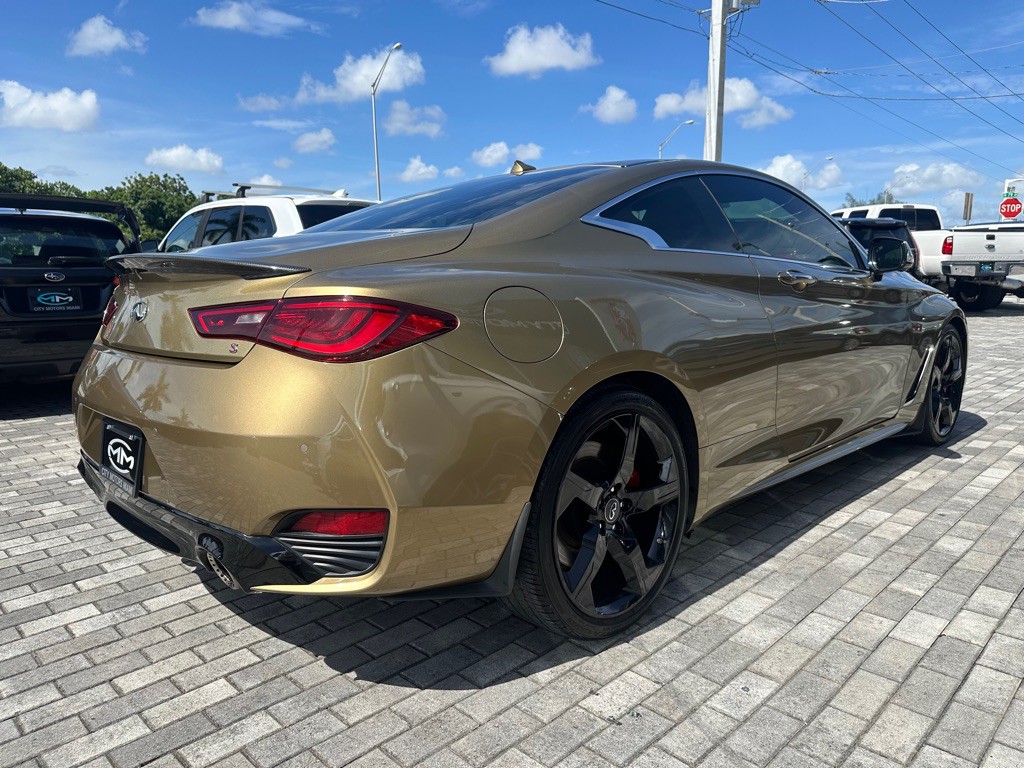 2018 INFINITI Q60 Image 8