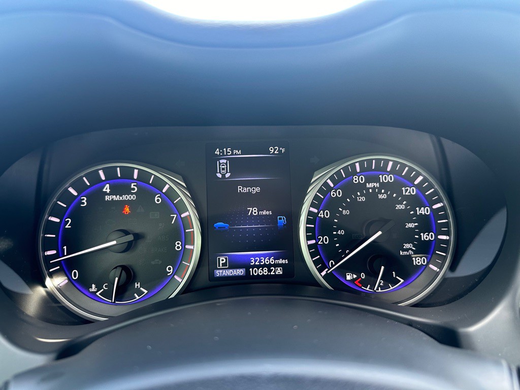 2018 INFINITI Q60 Image 14