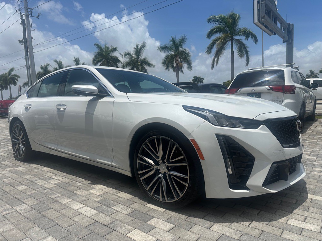 2023 Cadillac CT5 Image 1