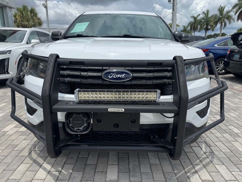 2017 Ford Explorer Image 2