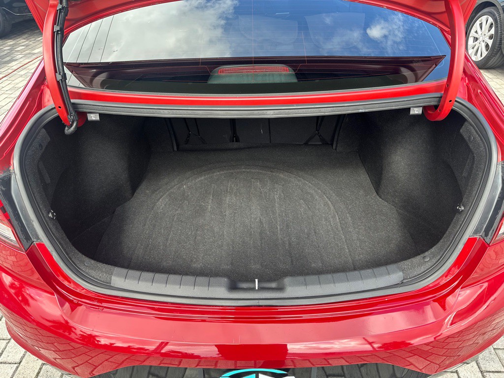 2019 Hyundai Elantra Image 7