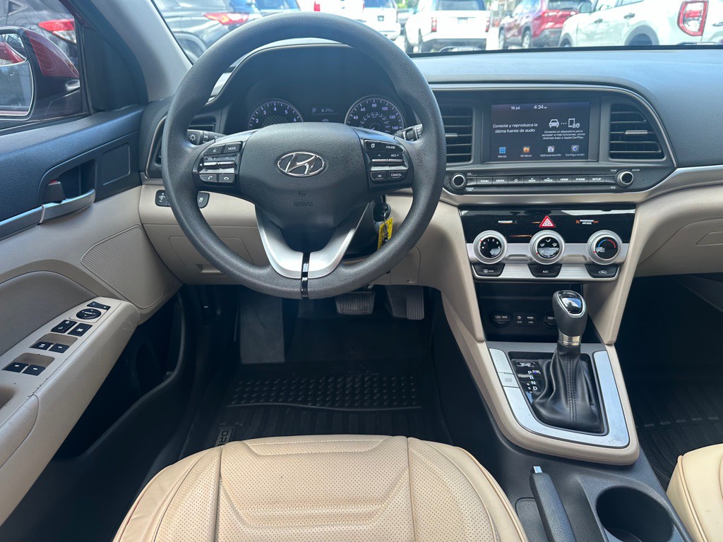 2019 Hyundai Elantra Image 12