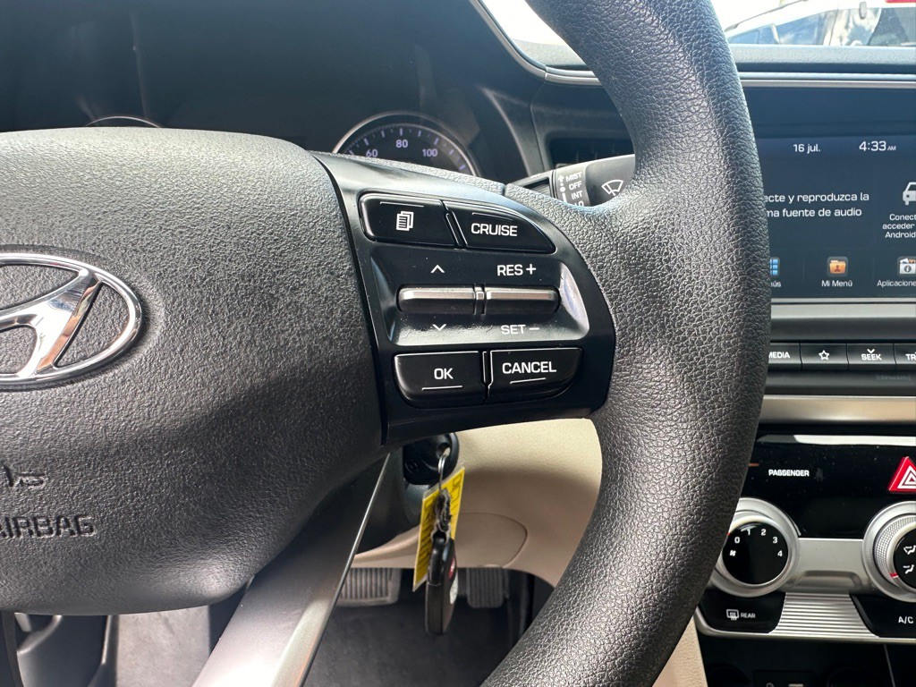 2019 Hyundai Elantra Image 15