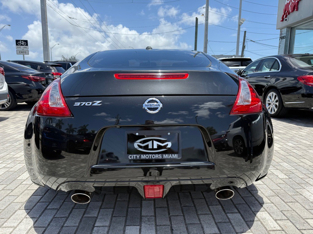 2018 Nissan 370Z Image 6