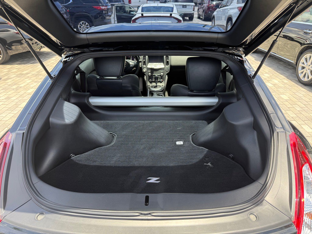 2018 Nissan 370Z Image 7