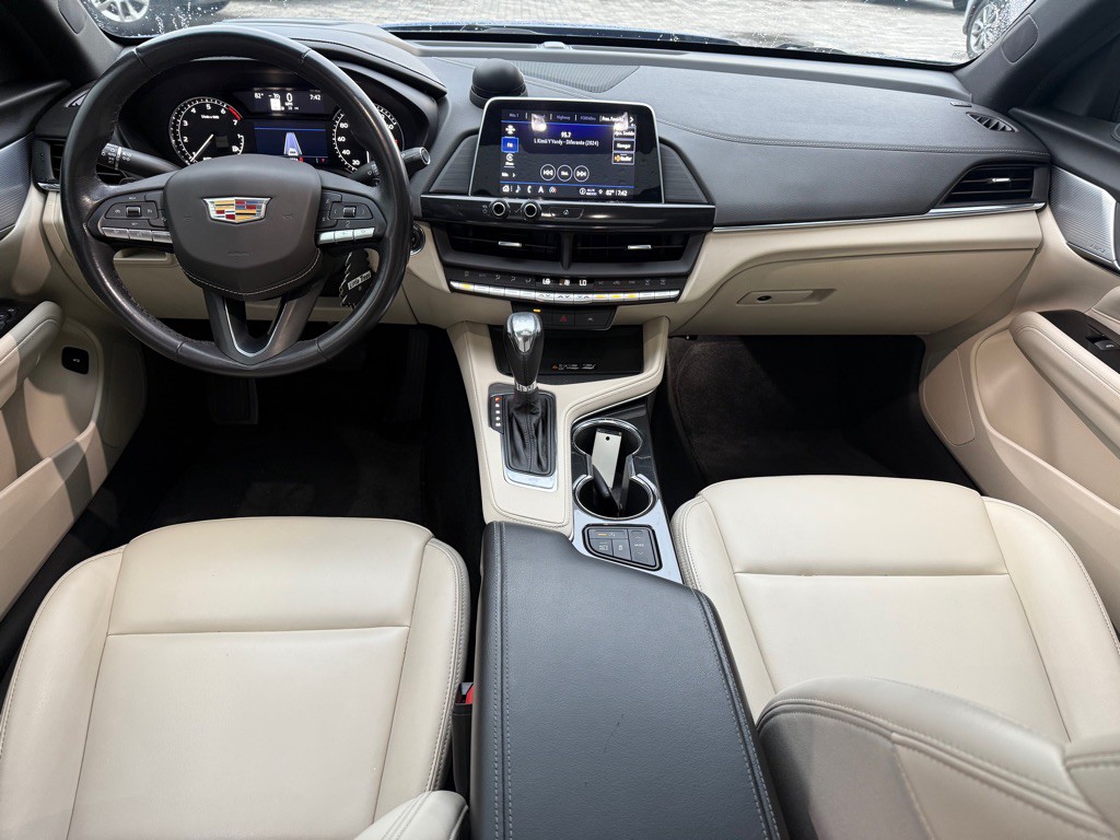 2024 Cadillac CT4 Image 13