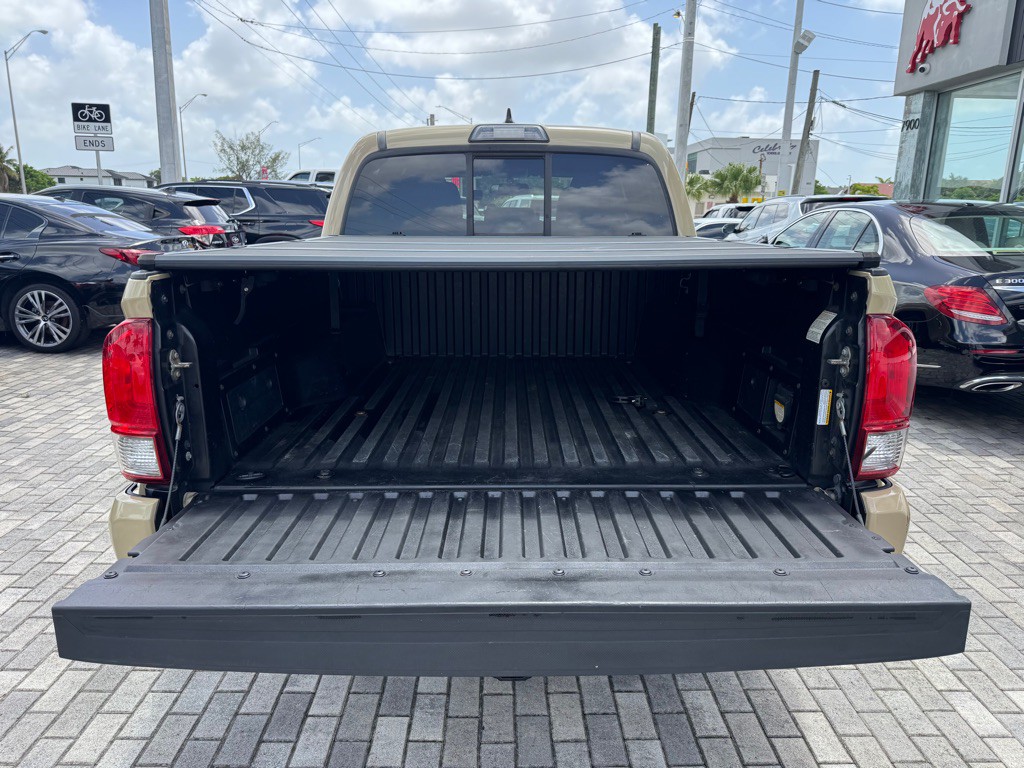 2016 Toyota Tacoma Image 7