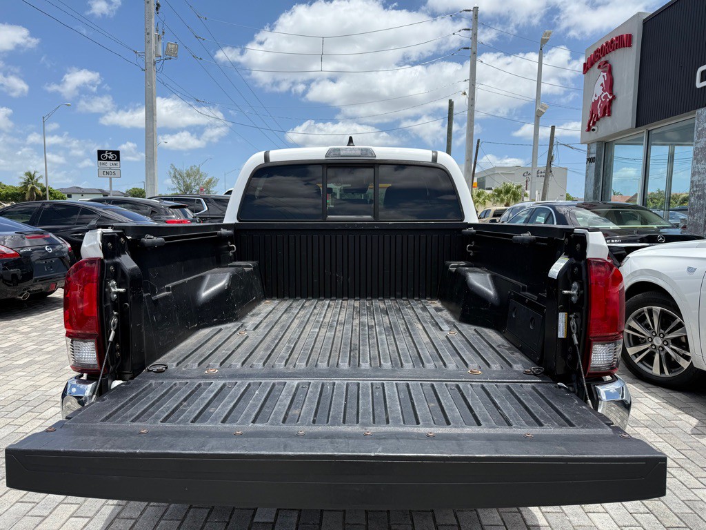 2021 Toyota Tacoma Image 7
