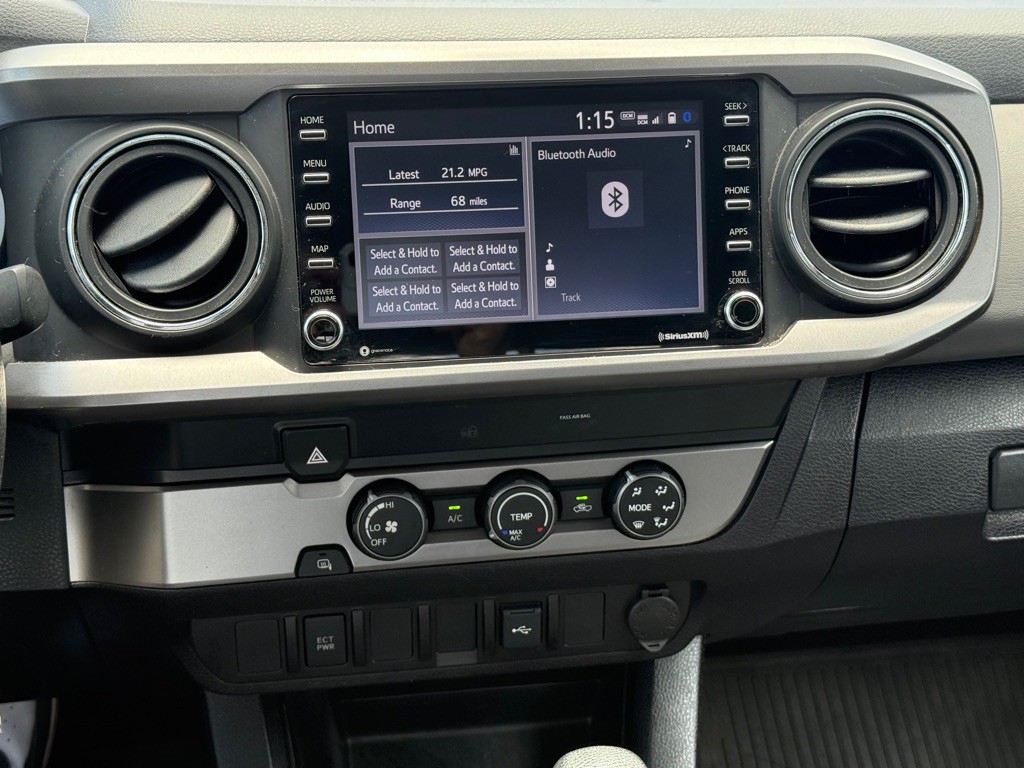 2021 Toyota Tacoma Image 17