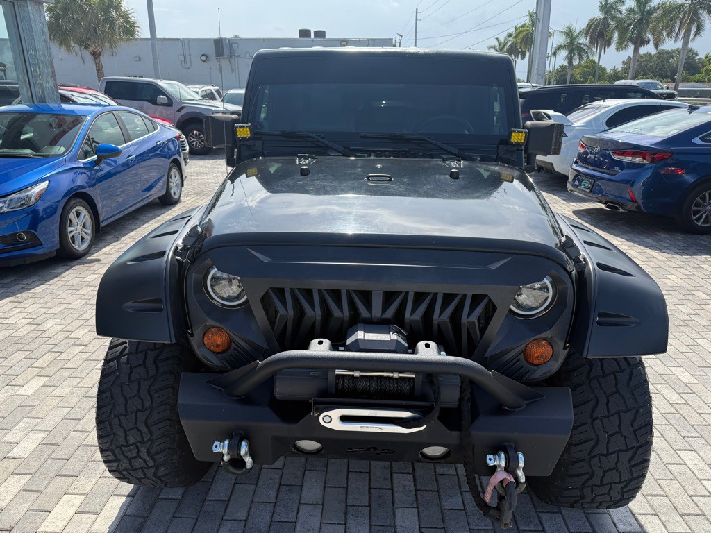 2010 Jeep Wrangler Image 3