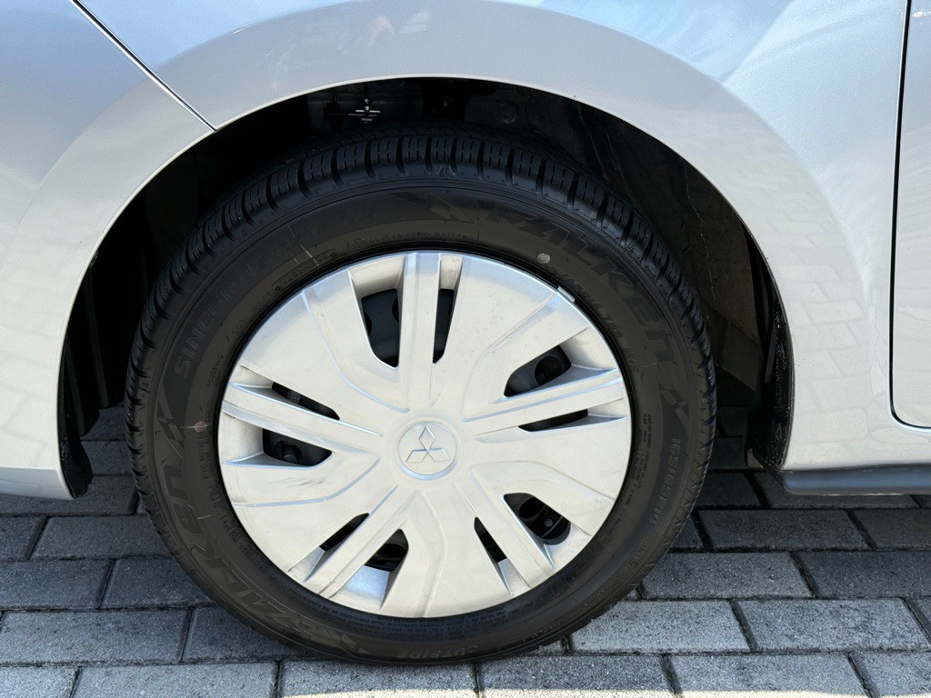 2024 Mitsubishi Mirage Image 30