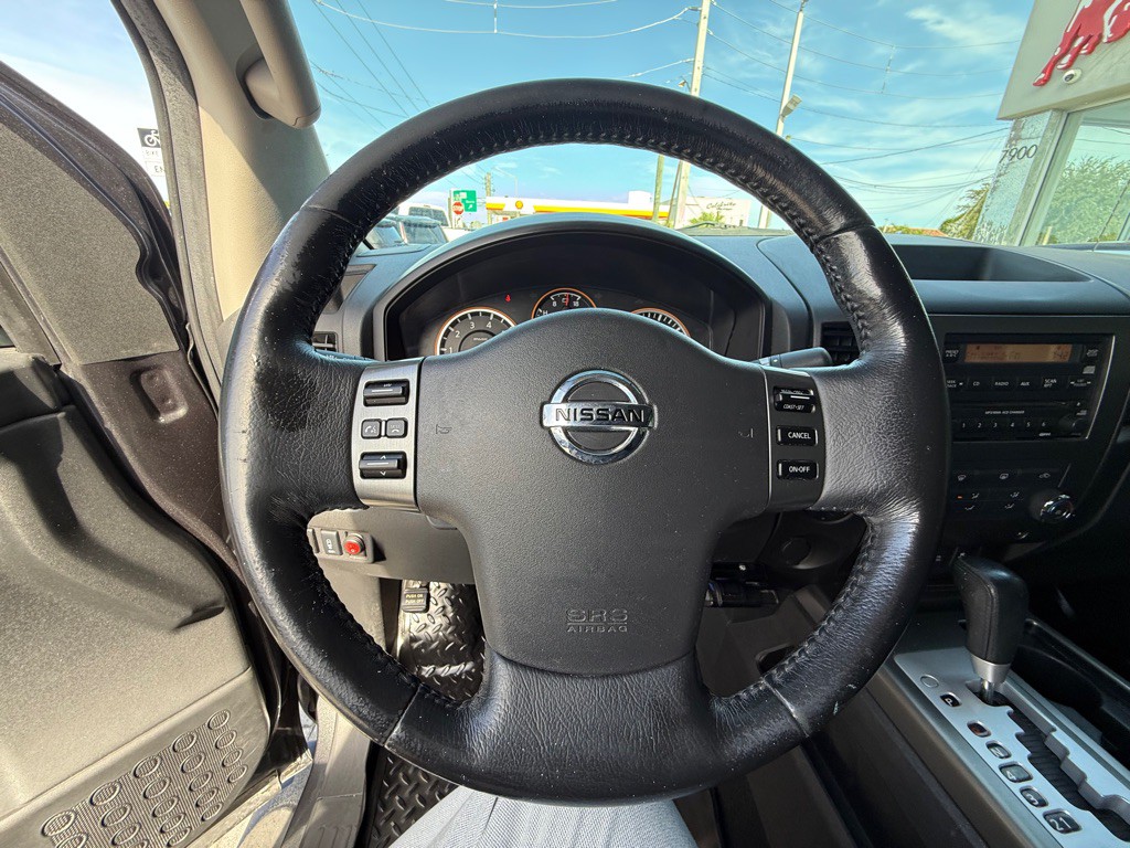 2012 Nissan Titan Image 14