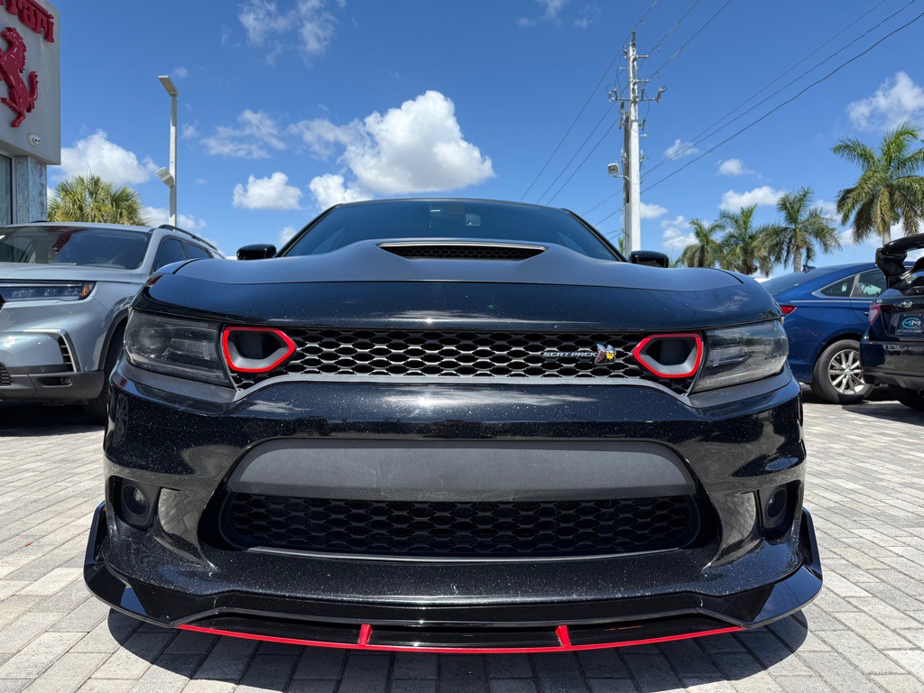 2020 Dodge Charger Image 2