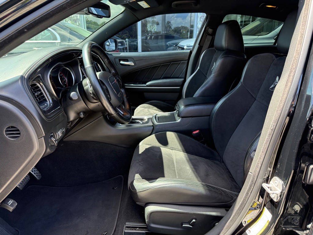2020 Dodge Charger Image 24