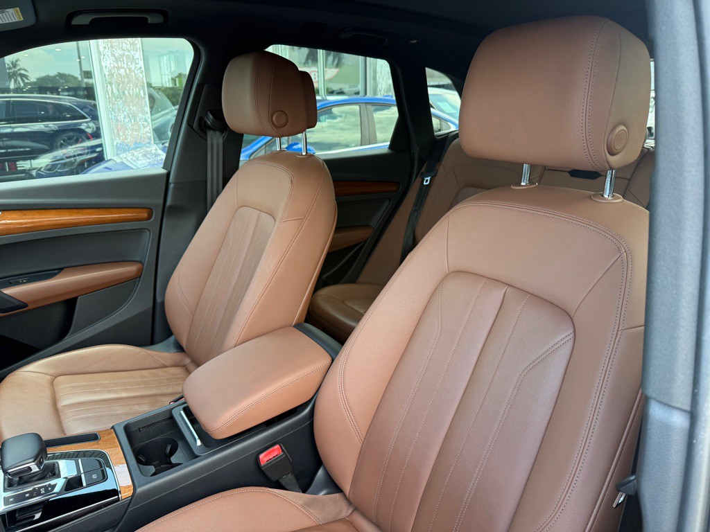 2021 Audi Q5 Image 12